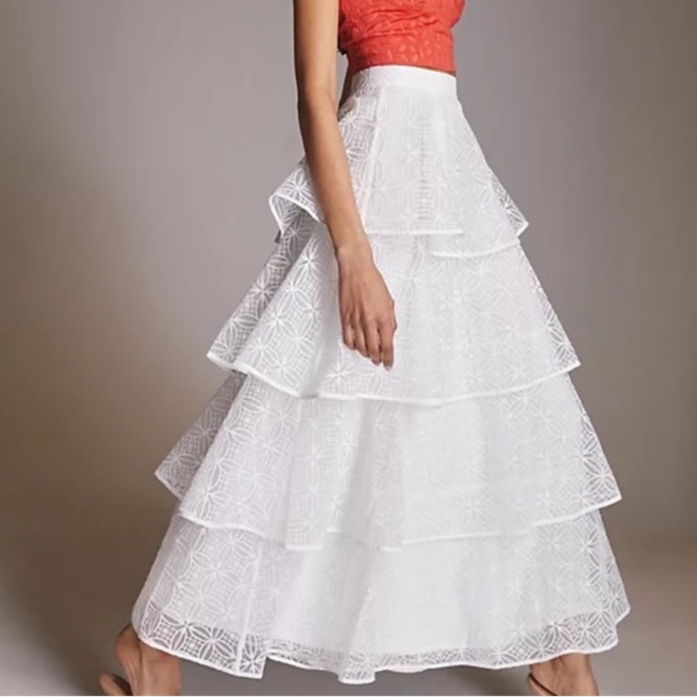 Pankaj and Nidhi tiered structured lace skirt NWOT